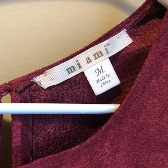 Suede Red Top - Picture 4 of 6